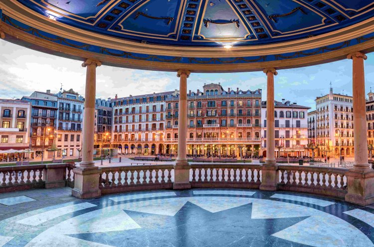 Relax, explore and enjoy authentic Navarra - Pamplona