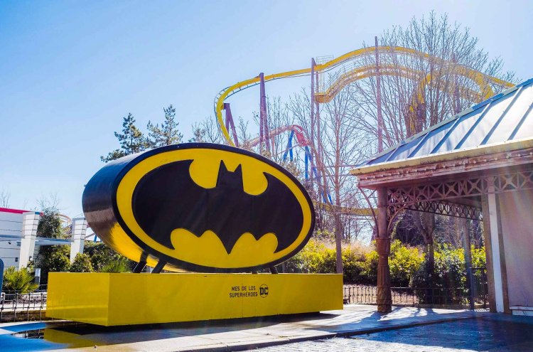 Madrid City Break + Tickets to Warner Theme Park! - Parque Warner