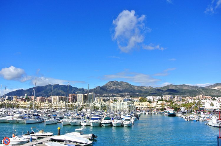Benalmádena Adults-Only: sol, conforto e felicidade costeira - Benalmádena