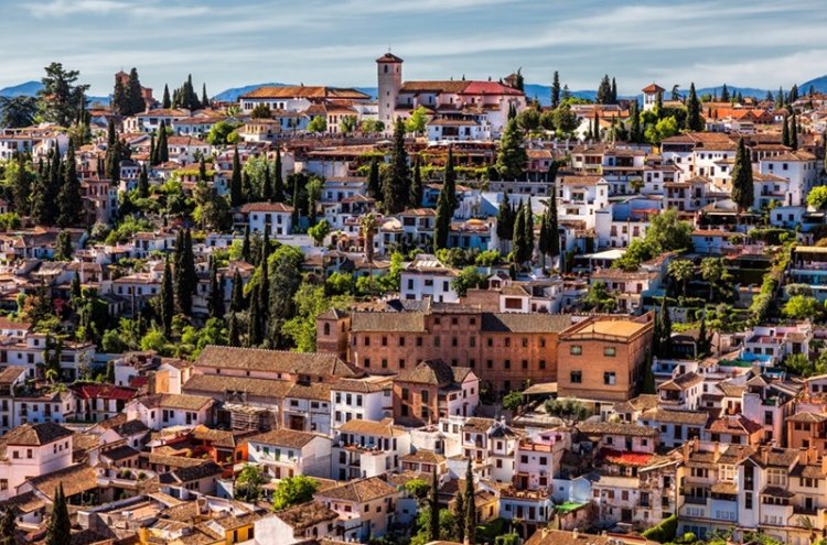 Relaxe com estilo perto de Granada: spa, jardins e cultura - Granada