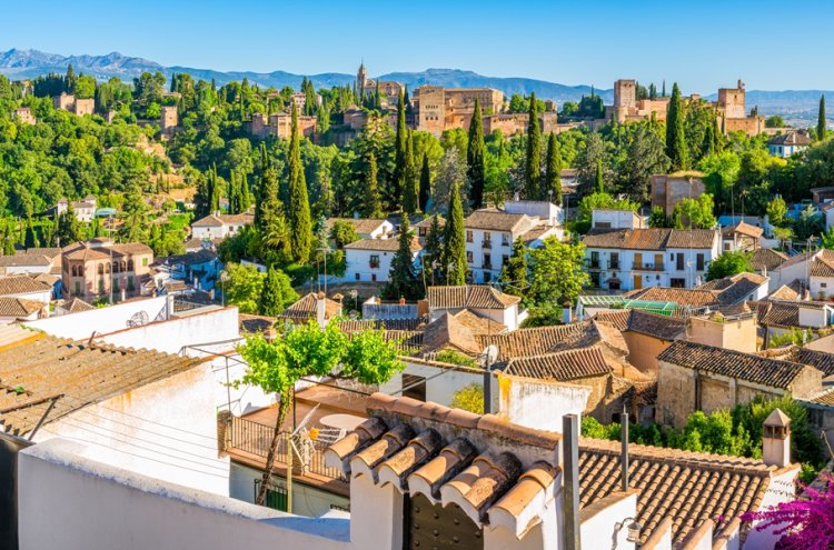 Relaxe com estilo perto de Granada: spa, jardins e cultura - Granada