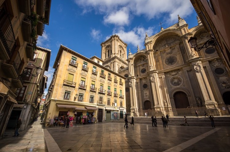 Relaxe com estilo perto de Granada: spa, jardins e cultura - Granada