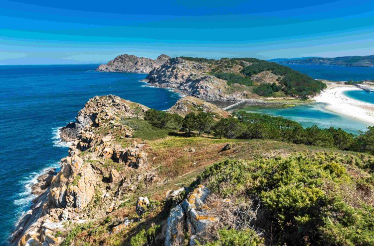 Experience the seaside charm of O Grove Galicia - Rías Baixas