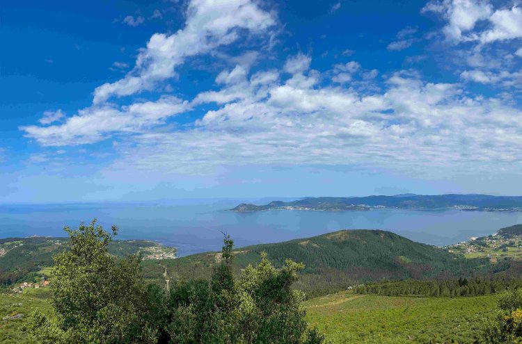 Experience the seaside charm of O Grove Galicia - Rías Baixas