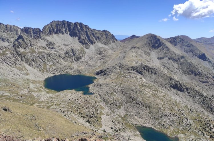Dias lentos na montanha: relaxe no Pla de la Ermita Lleida - Boi Taull