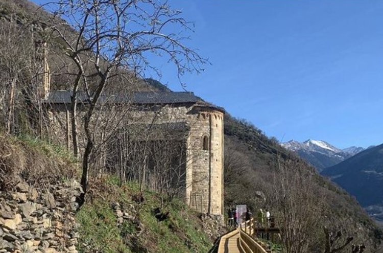 Dias lentos na montanha: relaxe no Pla de la Ermita Lleida - Boi Taull