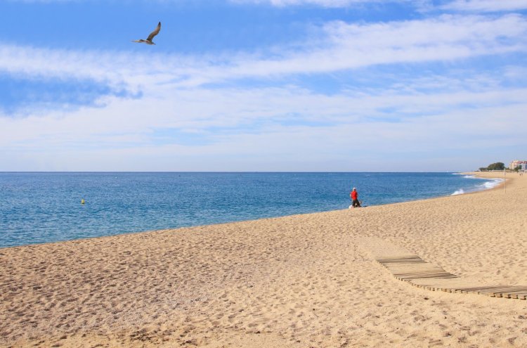 Santa Susanna, oasis de calme réservé aux adultes - Santa Susana