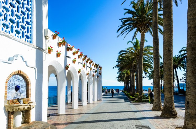 Costa del Sol erleben: Wellness und Meer in Nerja - Nerja