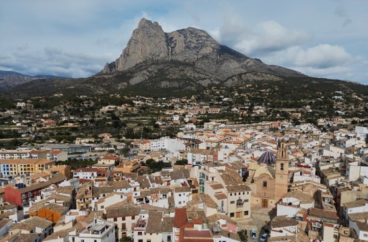 Stay in a brand new hotel in Costa Blanca - Finestrat