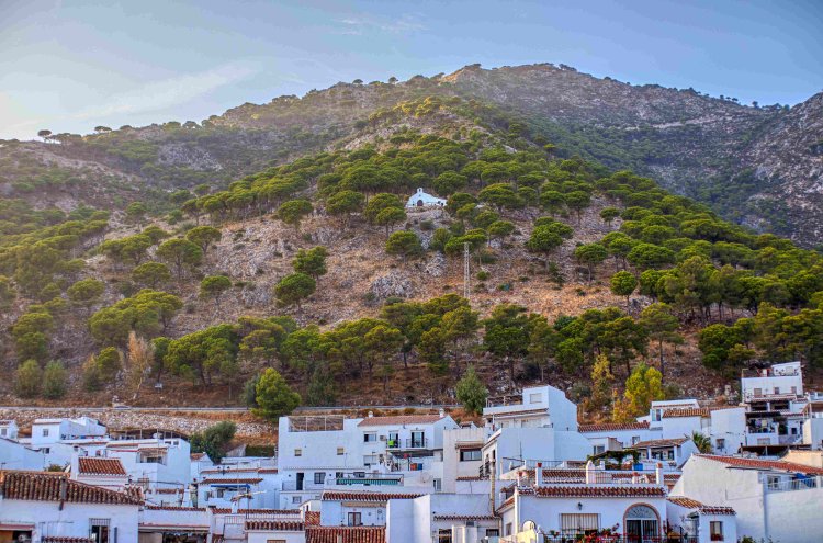 La Cala de Mijas: your perfect beach break on the sunny Costa del Sol - Cala de Mijas