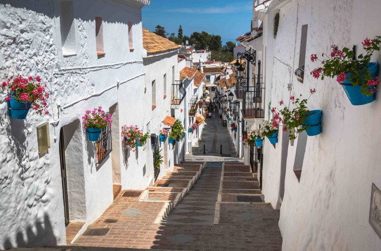 La Cala de Mijas: your perfect beach break on the sunny Costa del Sol - Cala de Mijas