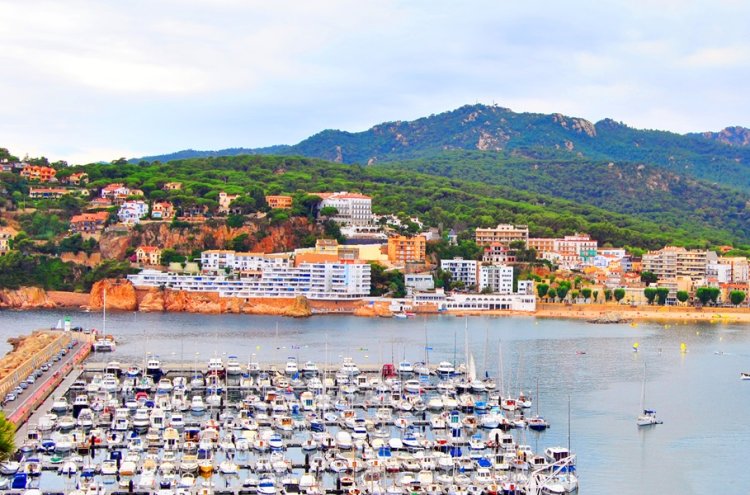 Entdecken Sie die Costa Brava: 4*-Luxus in S'Agaró am Strand - Sant Feliu de Guíxols