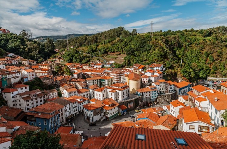 Asturias: green valleys, cider and a spa visit - Langreo