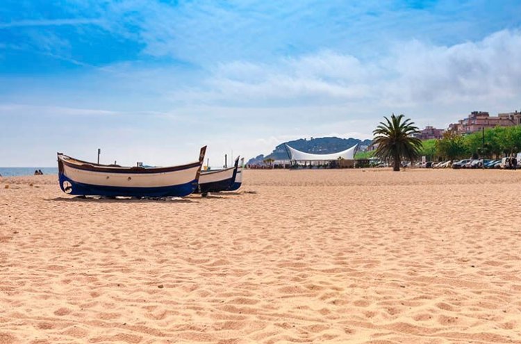 Calella: a Maresme Coast classic - Calella