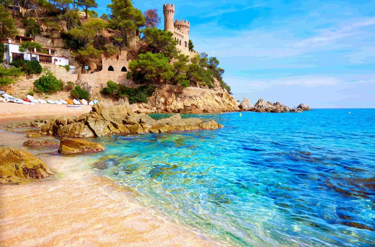 Costa Brava : hôtel dans un monastère du Xe siècle - Lloret de Mar