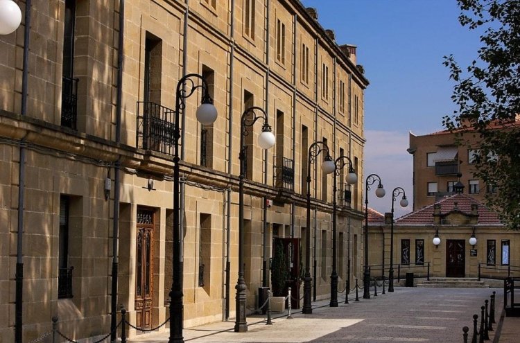 Explore La Rioja com uma moradia privada - Haro La Rioja