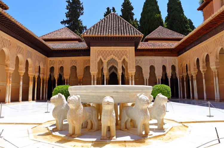 Relaxe com estilo perto de Granada: spa, jardins e cultura - Granada