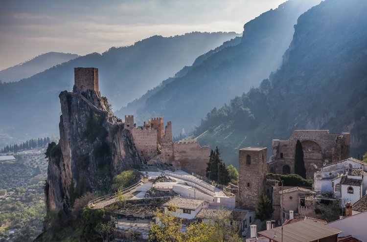 Un palais du XVe siècle doté d'un spa à Jaén - Jaén