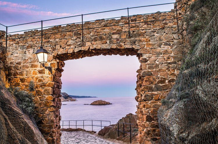 Experience the Magic of Tossa de Mar from Our Hotel! - Destination