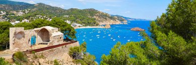 Discover Tossa de Mar in Costa Brava at an unbeatable price!