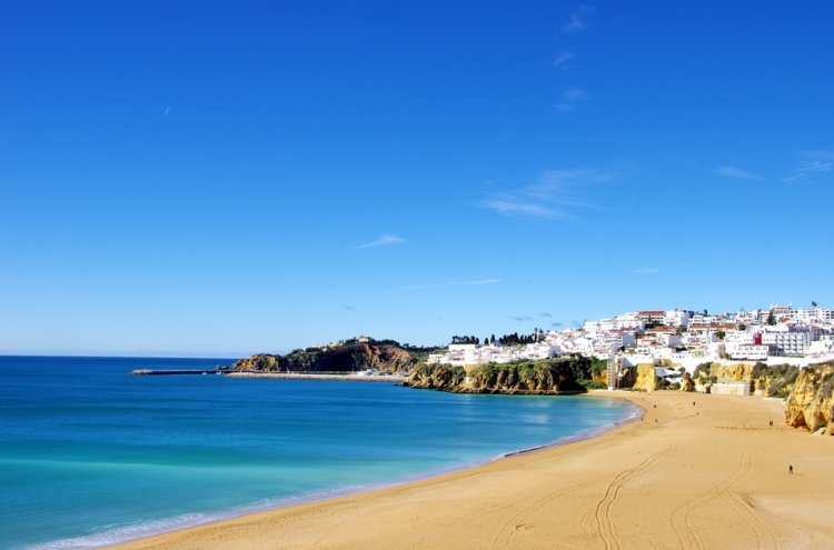 Big Discounts for Children = The Perfect Family Holiday in Algarve - Destination