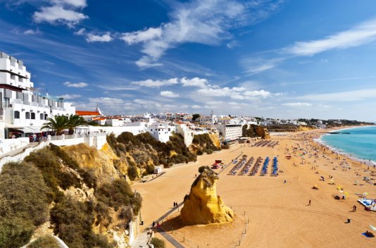 Winter Bliss by the Beach in Algarve - Destination