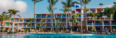 Embrace the Sunshine: Dive into Fuerteventura's All-Inclusive Hotel!