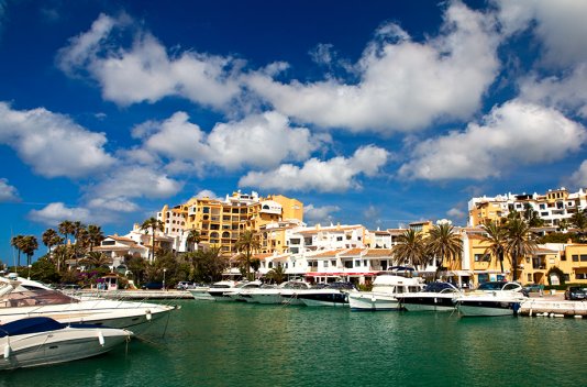 Hotel Monarque Rodeo - Marbella Costa del Sol - Destination