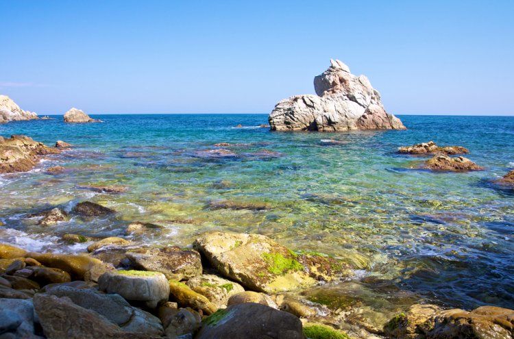 Beachfront Beauty: Experience the Magic of Lloret de Mar - Destination