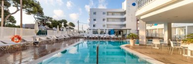 Verão em Cala Ratjada num hotel 4*