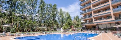 Unmissable Opportunity: 4* Hotel with Half Board in Costa Dorada!