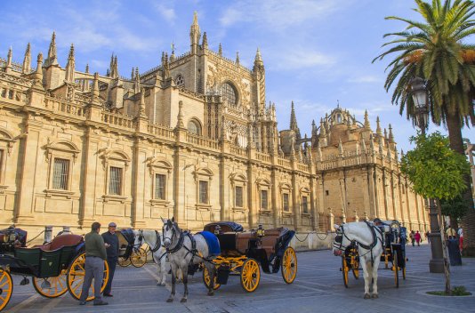 Seville City Break: Puerta del Sur Apartments with Cruise - Destination