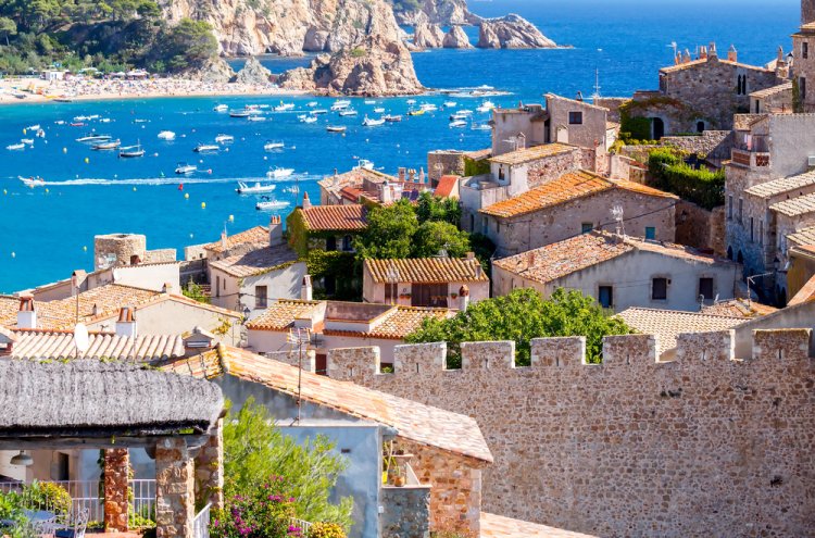Hotel Tossamar in Costa Brava - 50% discount for Kids! - Destination