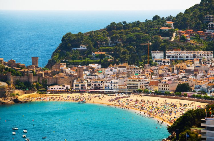 Hotel Tossamar in Costa Brava - 50% discount for Kids! - Destination