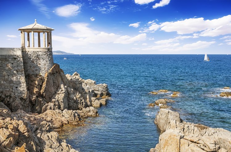 Sant Feliu de Guíxols em hotel 4* com Pequeno-Almoço - Destino