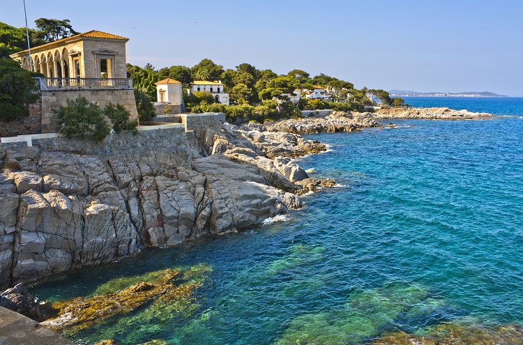 Sant Feliu de Guíxols em hotel 4* com Pequeno-Almoço - Destino