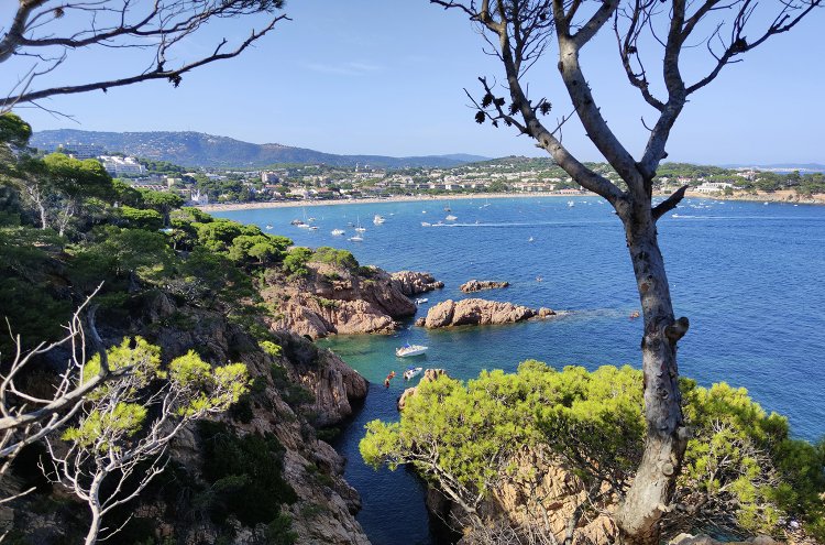 Sant Feliu de Guíxols em hotel 4* com Pequeno-Almoço - Destino