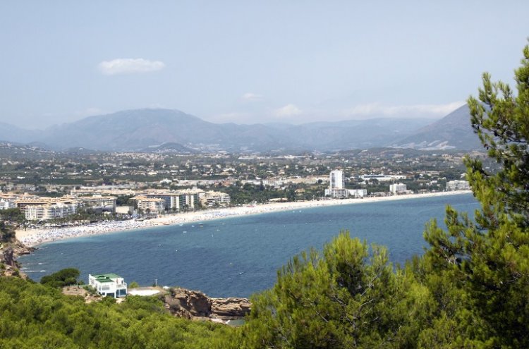 The paradise of Albir in 4* hotel (Alicante) with Half Board - Destination