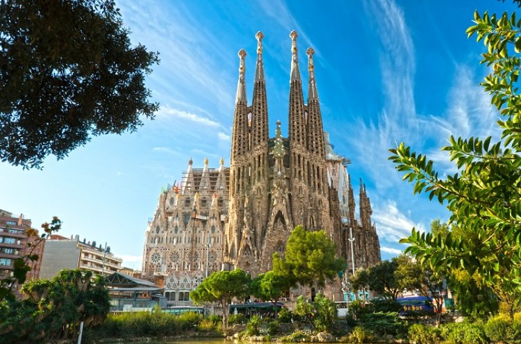 Barcelona Bargain: Hotel Garbí Mil-leni 4* - Destination