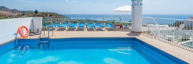 Descansa em Maro, o lado tranquilo de Nerja