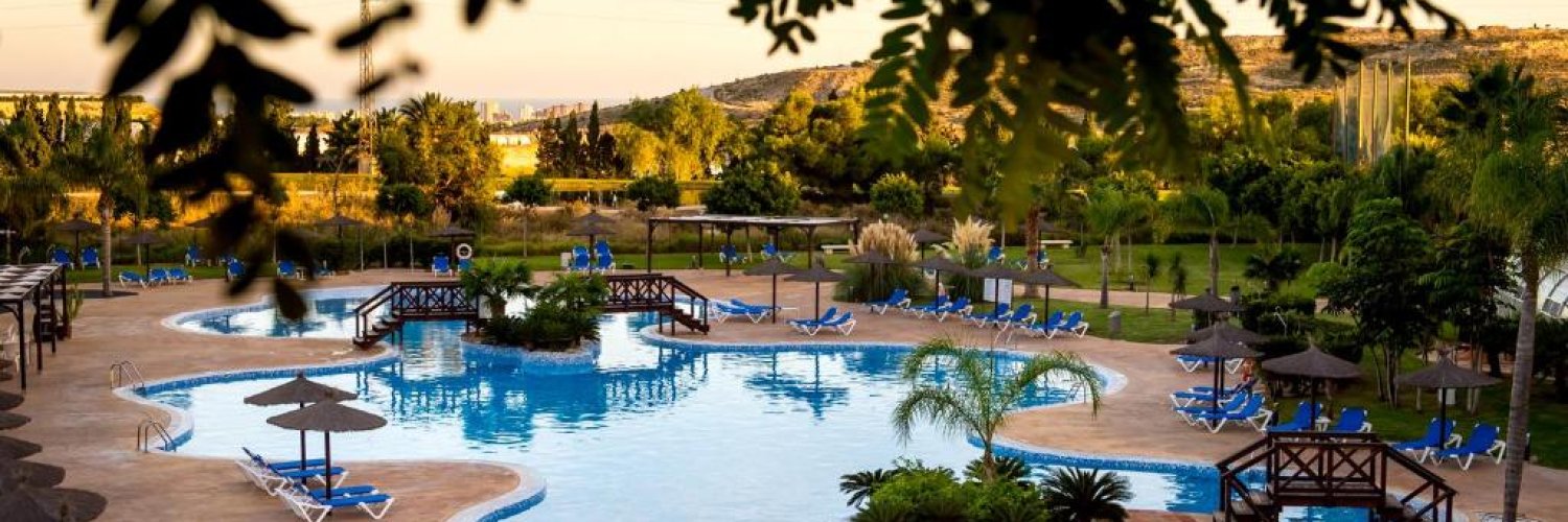 4* Resort located in Mutxamel (Alicante)