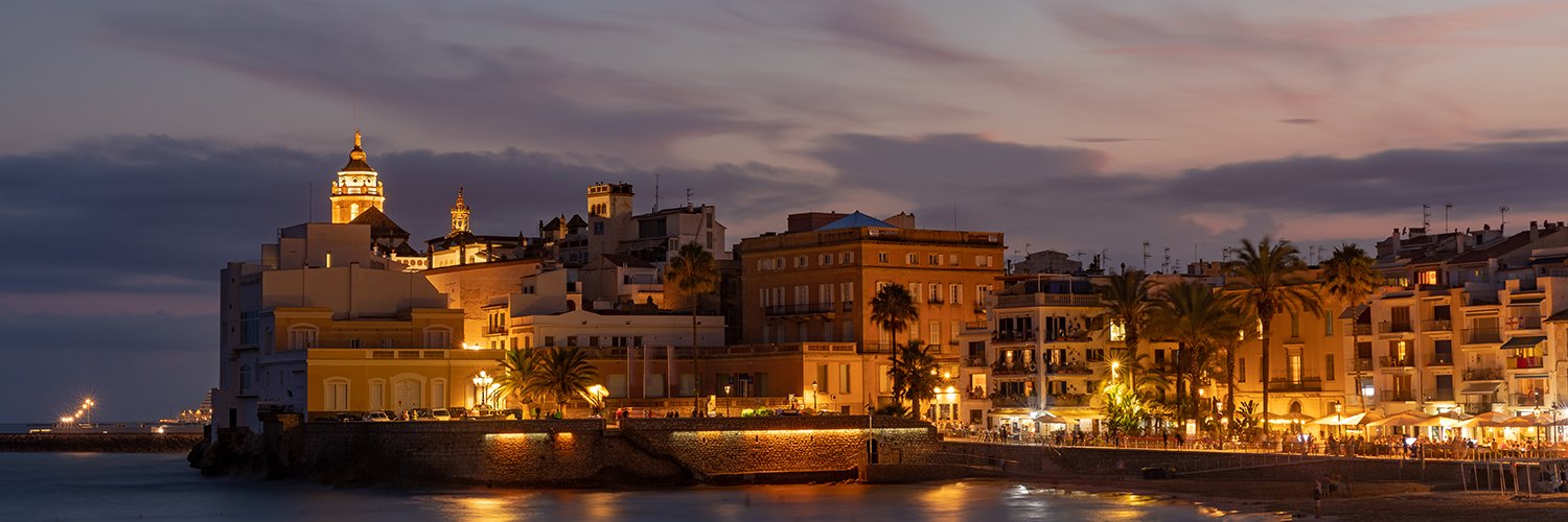 Entdecken Sie Sitges in einem 4*-Hotel mit Deluxe-Zimmer mit Meerblick 