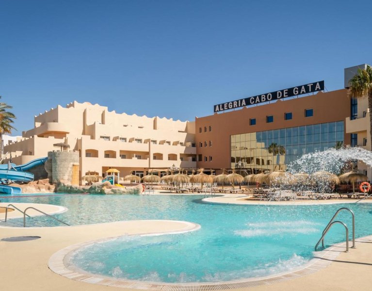 Tombez amoureux de Cabo de Gata dans un hôtel 4* !