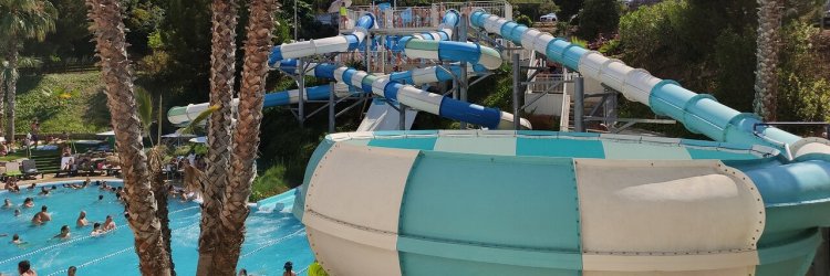 Vacances en famille sur la Costa Brava dans un hôtel 4* avec toboggans