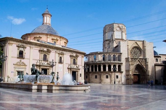 4* Hotel in Valencia mit Wissenschaftsmuseum oder Ozeanographischem Museum - Reiseziel