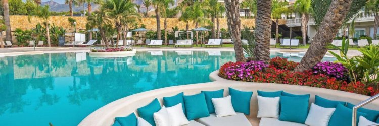 Chic 5* Hotel Near Alicante