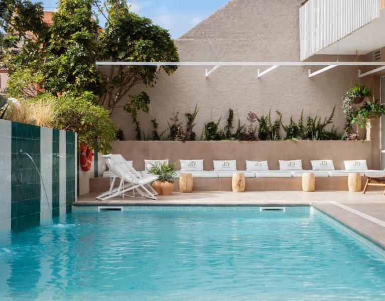 Boutique Charm in the Heart of Lloret