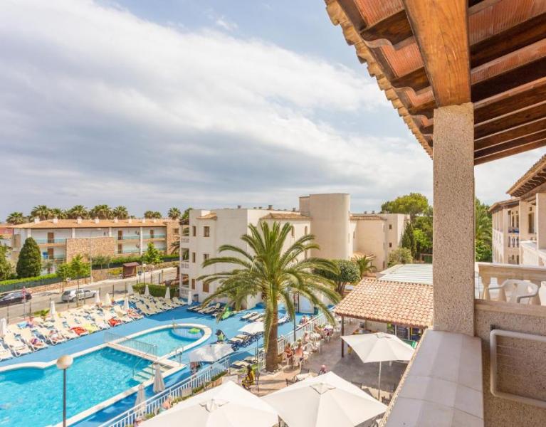 All Inclusive Mallorca Escape, Just 300m from the Beach + Optional Ferry