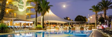 Costa Barcelona holiday in style: 4* sup hotel with sea views