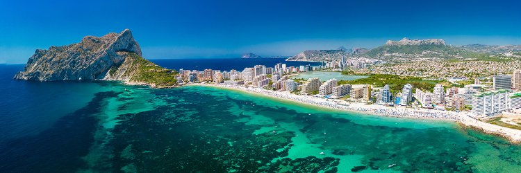 Déconnexion devant la plage de Calpe avec Pension Complète 